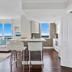 Mvr - Live Like Royalty Above Biscayne Bay