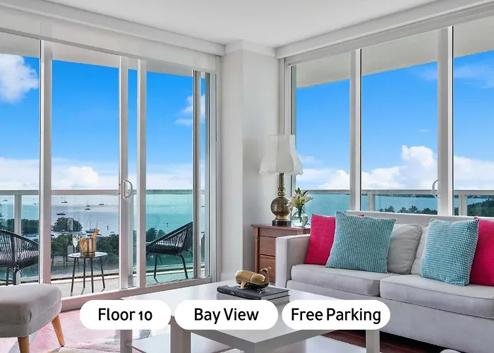 Mvr - Live Like Royalty Above Biscayne Bay
